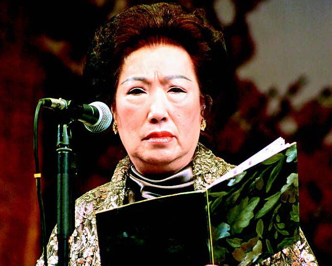 原创偶遇“江湖大佬”上海仔郭永鸿！随身带五个保镖，秃顶严重显消瘦