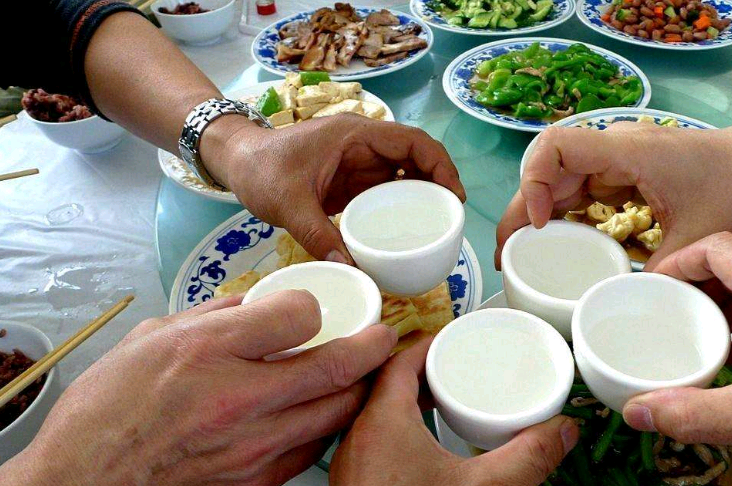 酒局太多总喝醉，喝酒前吃点它，养胃护肝让你“千杯不醉”