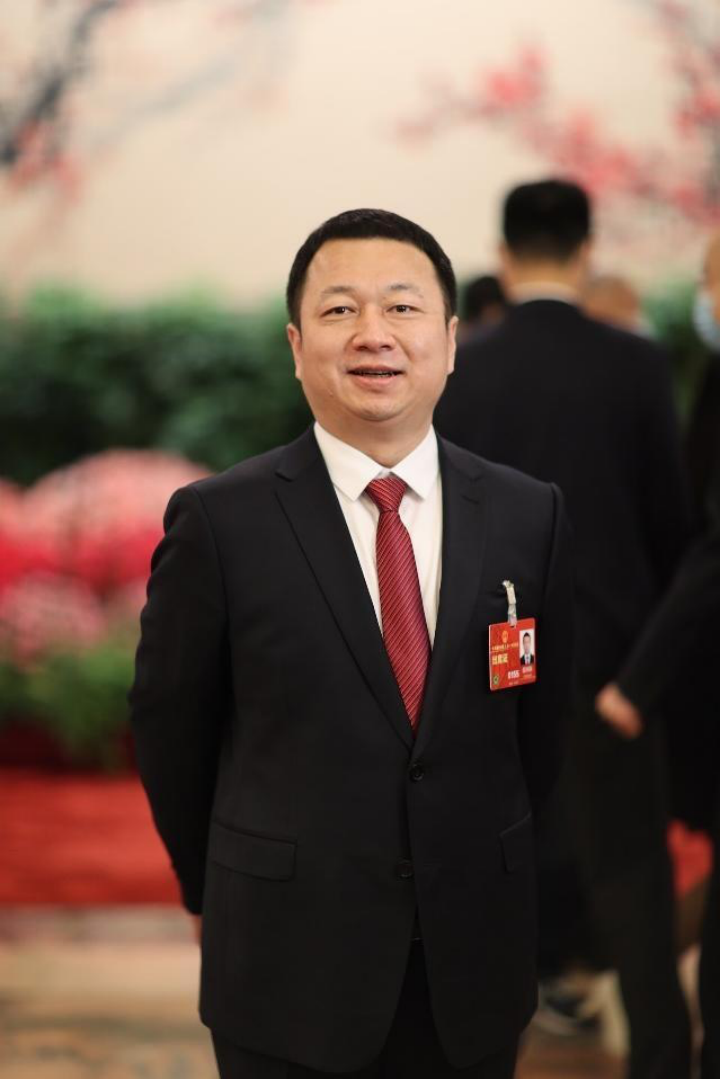 汽车行业的表委员最关IM电竞心什么?(图20) 汽车行业的表委员最关IM电竞心什么?(图20)