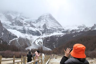 BB电子夫妇进藏缺氧去世去西藏旅游除了高原反应还要注意这5点(图7)