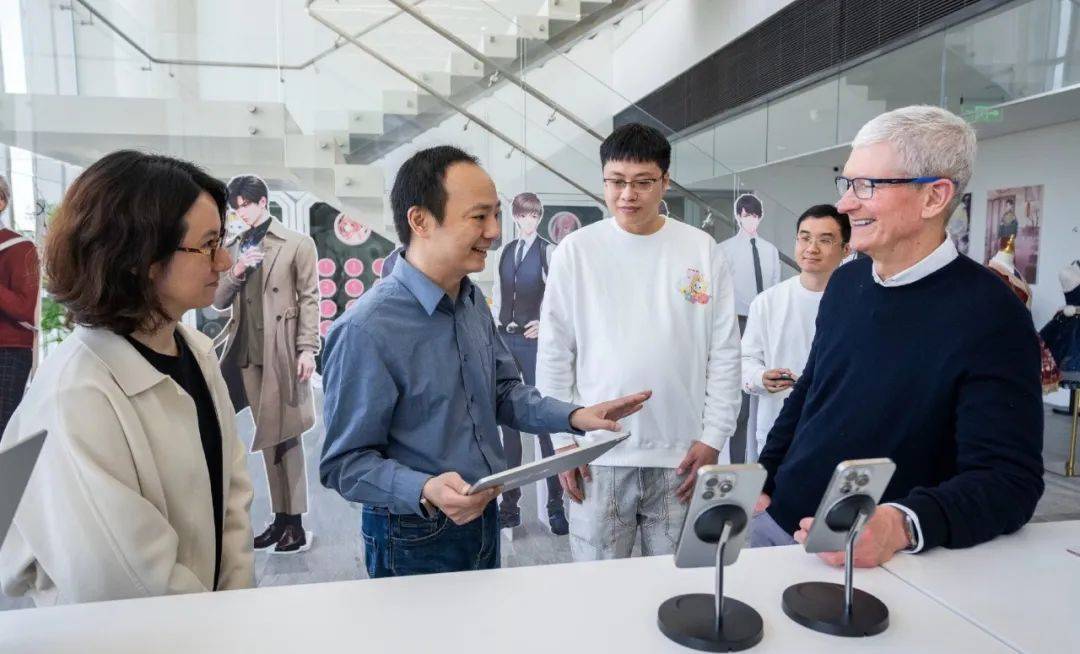 创电竞酒店 |《地下城与勇士》将于Q2正式上线；苹果CEO库克到访叠纸游戏公司