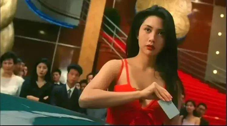 邱淑贞参加港姐比赛往事：被闺蜜黄莺举报整容，还甩了男友邵仲衡