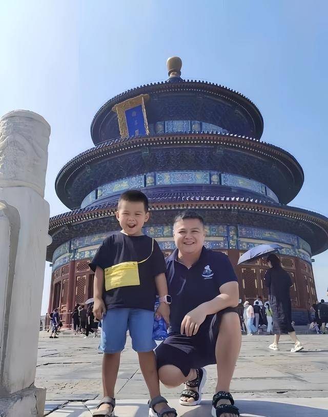 奥运冠军龙清泉：从举重王者到人生赢家，他的故事远比金牌更精彩