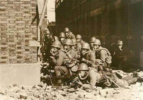 原创为什么二战列强很少使用毒气作战？1915年4月22日德军使用毒气弹