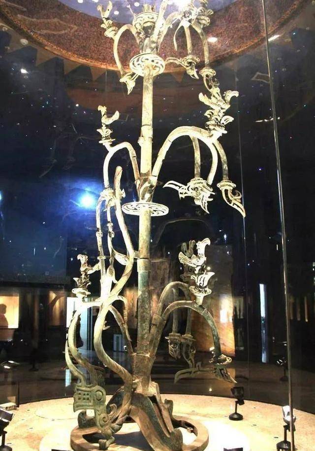 三星堆爆火的背后：曾有三十多年被禁止挖掘，原因更是引人深思
