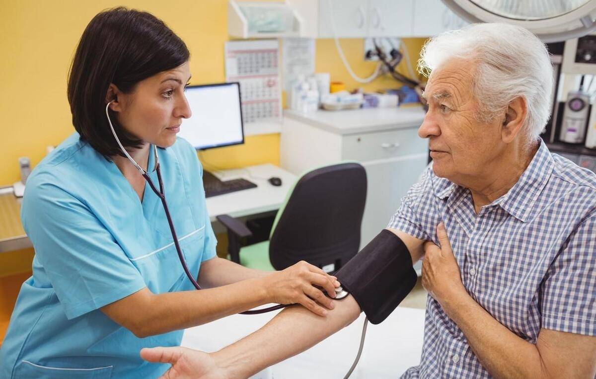 有些人的高血压，可能是药物引起的，哪些药物会影响血压呢？