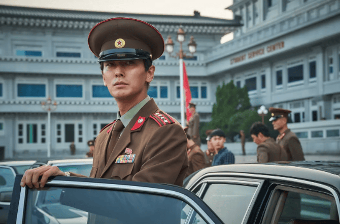 卷。他们的表演不仅仅是演技的展示，更是对两国人民期盼与呼声的回应。在韩国电影的世界里，娱乐不仅仅是一