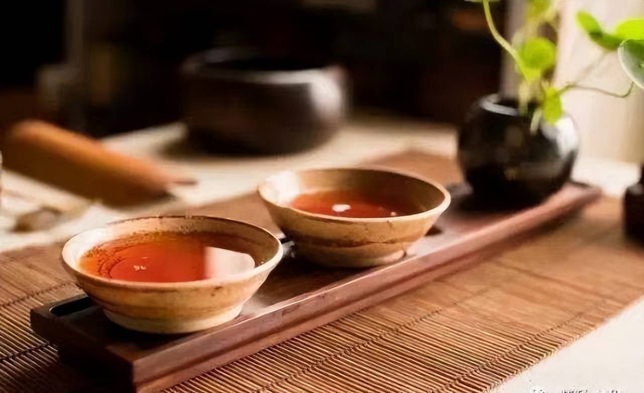 苏轼一首关于茶道的名篇，句句皆奇，字字皆奇，被誉为千古绝唱