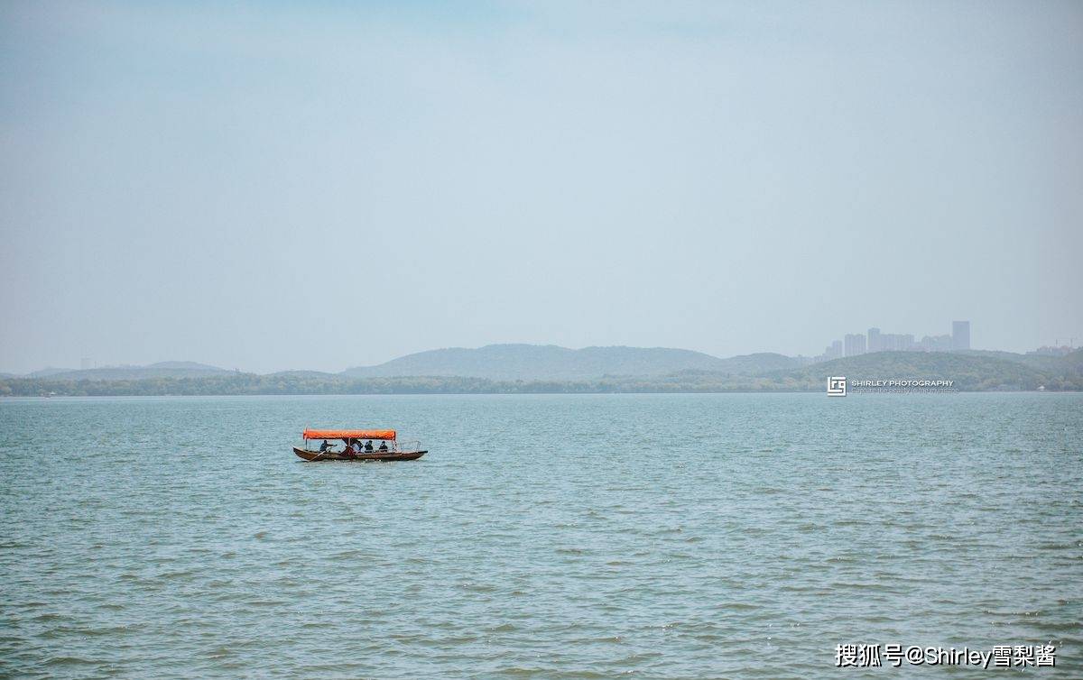 曾是国内最大的城中湖，面积是西湖的5倍，被视作“武汉之海”
