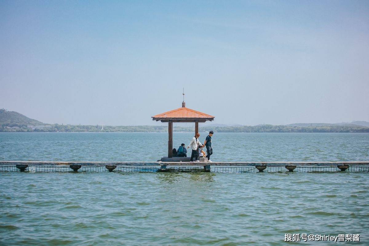 曾是国内最大的城中湖，面积是西湖的5倍，被视作“武汉之海”
