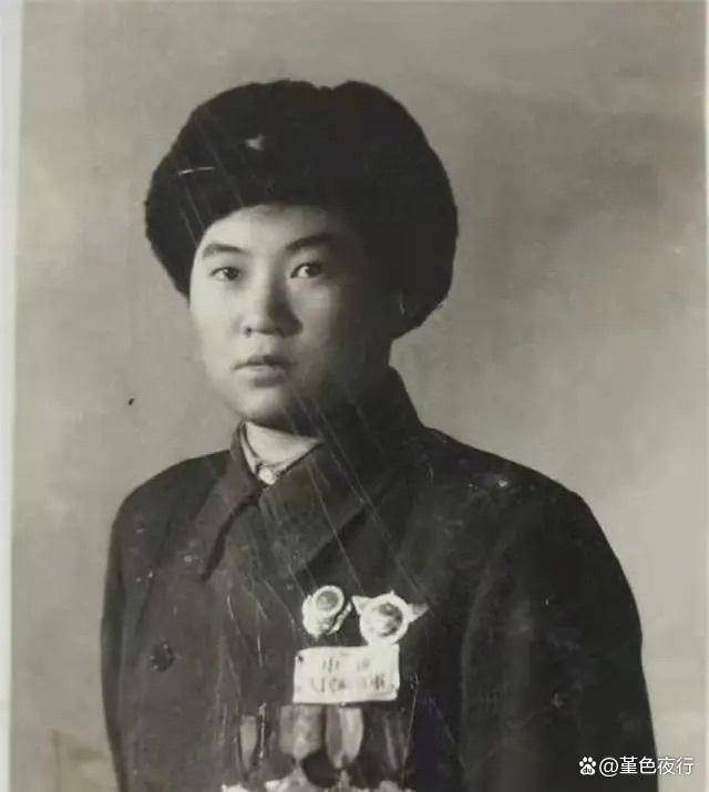 原创
            1950年，战斗英雄下身流血不止，拒绝男医生检查，真相令人泪目（男医生检查内科）1985年战斗英雄，