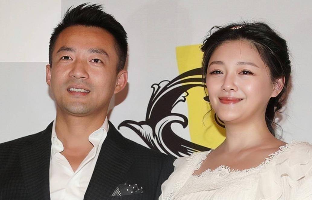 汪小菲首曝离婚原因，后悔为创业离开孩子，网友：请尊重新婚妻子