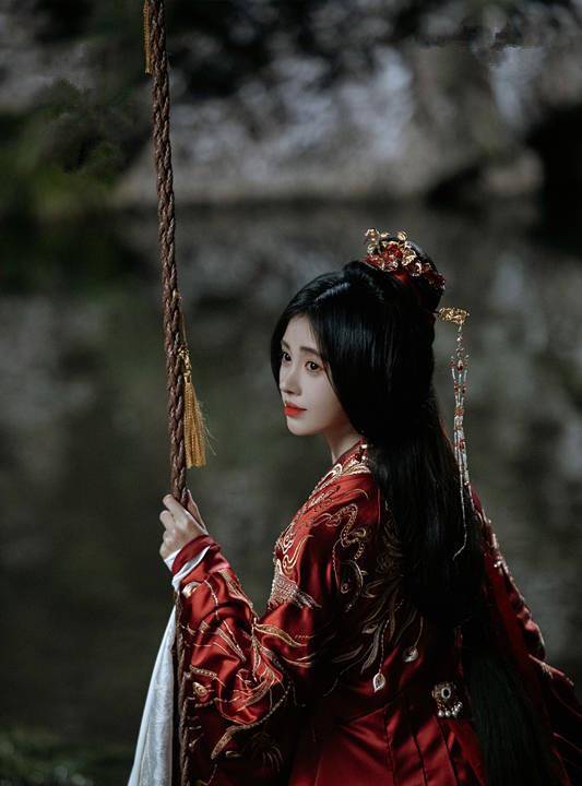 剧版《画皮》来了，郭敬明编剧导演，鞠婧祎陈都灵两大美女主演