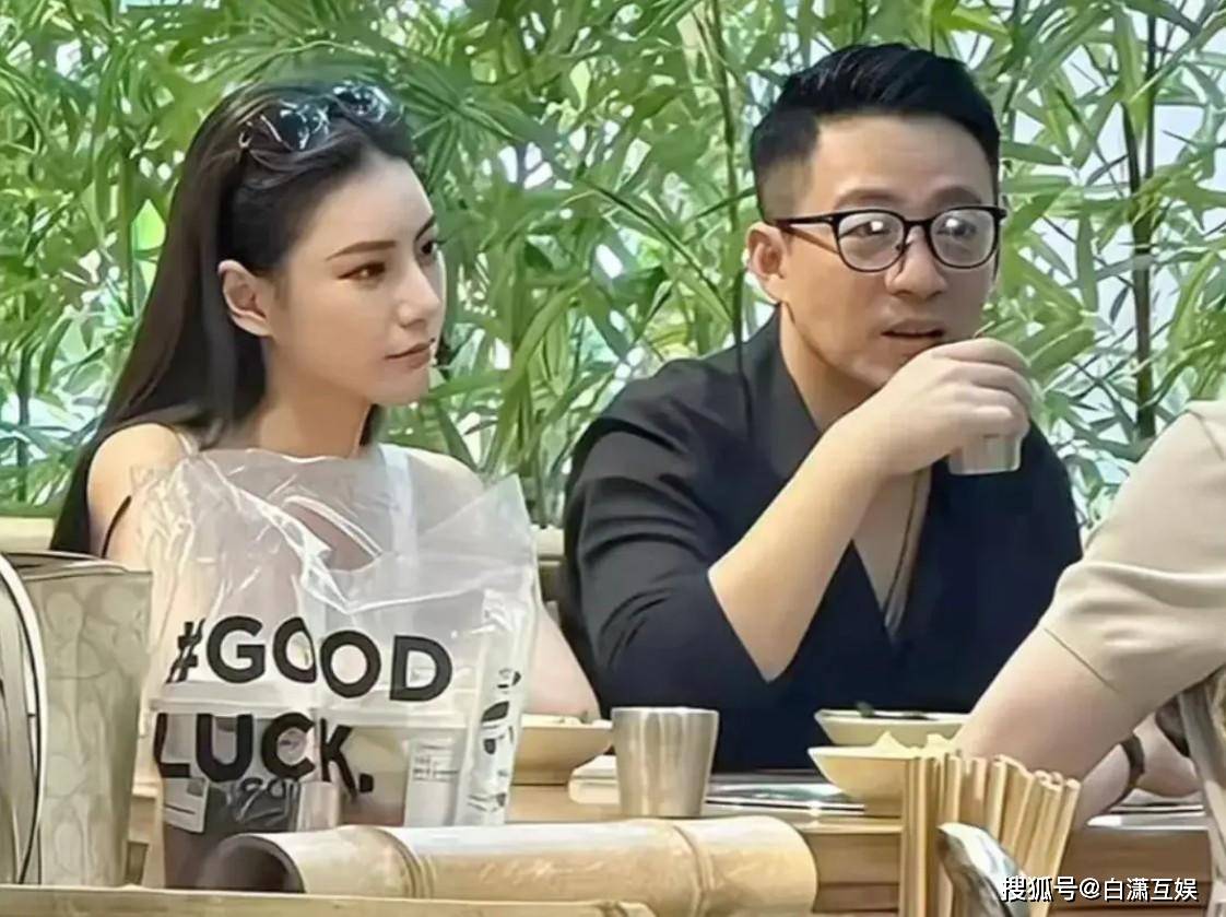 大S人财两空!张兰透露正在给孙子取名,小梅怀孕成“汪家功臣”-大s婆婆张兰回应被判入狱8