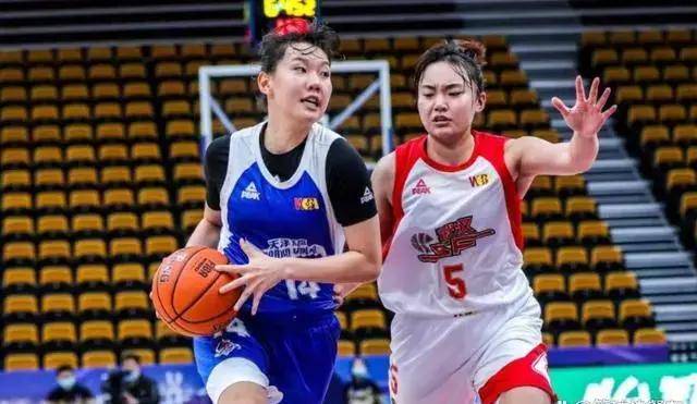 NBA职业联赛中文官网__实时赛程比分+球队资讯150比37大胜113分！女篮联赛比分一边倒：全队出手92次送27助攻
