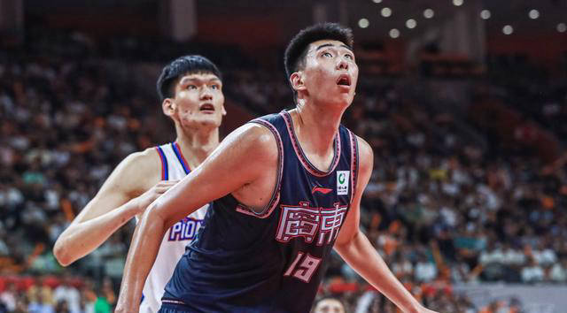 原创中国男篮新名单揭晓！广东高中锋入选，郭士强满意调整效果