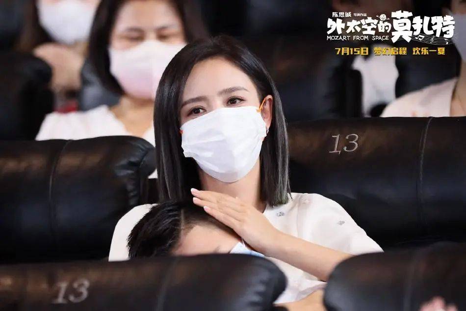 原创陈思诚连续13年为佟丽娅庆生，帮前妻宣传电影，离婚4年仍是朋友