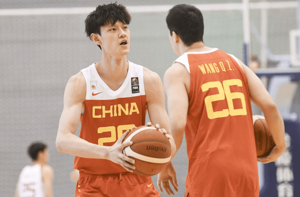 中国组织人事报新闻网 🌸澳门一肖一码一中一肖🌸|NBA《全情投入》巡回展在京举办  第2张