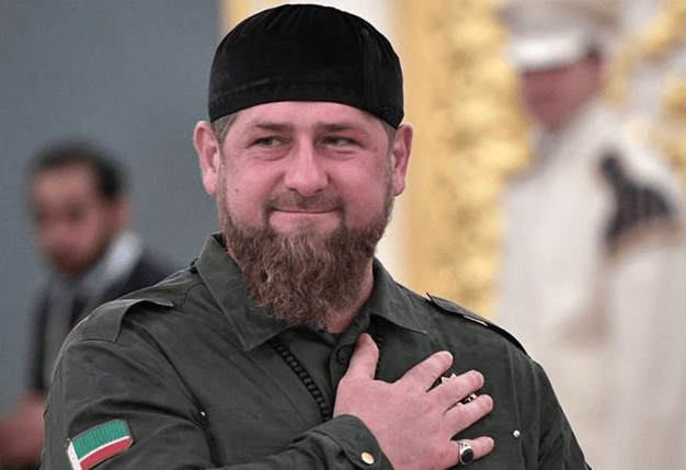 图为车臣领导人卡德罗斯车臣领导人表示，数万名车臣战士已被派往战区。