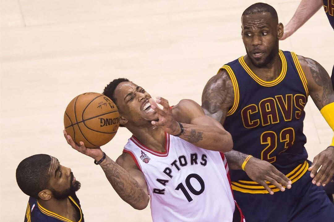 原创 无奈!时隔15年,德罗赞首谈离开猛龙,无论如何也无法击败詹姆斯-德罗赞是巨星吗