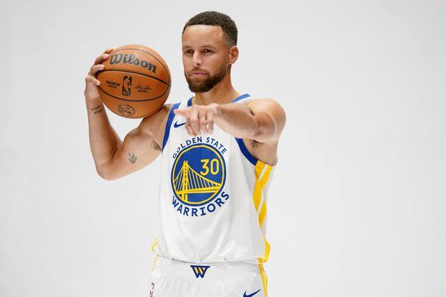 打服全联盟！NBA新世纪仅三人成就传奇，杜兰特为何还不够格？