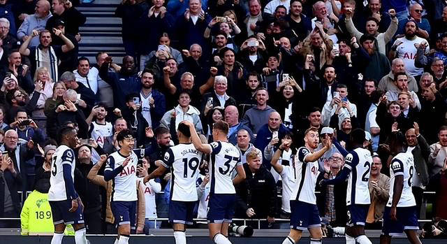 英超联赛免费高清直播+实时赛程+积分预测（2025赛季全覆盖）孙兴慜3球独造热刺4-1大胜西汉姆英超进球数达123颗