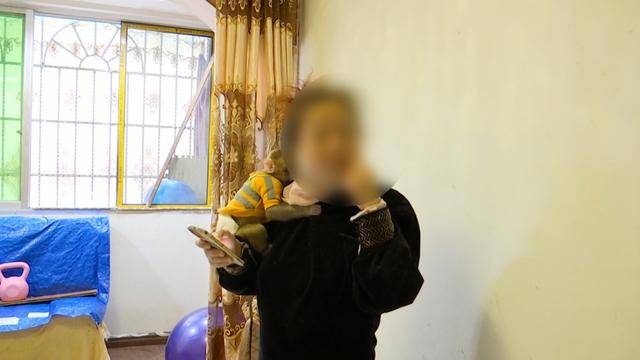 女子在贵阳黔灵公园捡到受伤小猴,养了半年后麻烦不断……相关部门:已涉嫌违法 女子在贵阳黔灵公园捡到受伤小猴,养了半年后麻烦不断……相关部门:已涉嫌违法