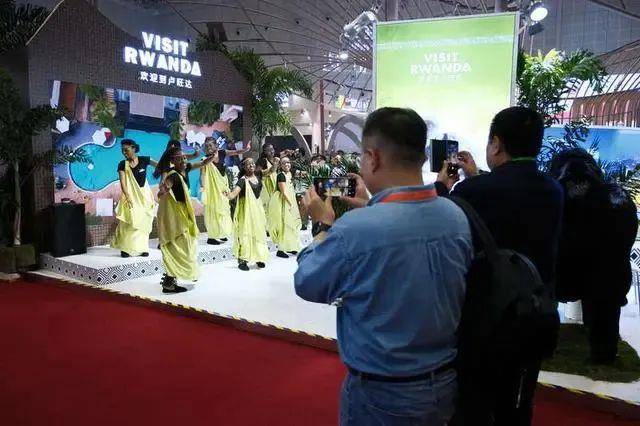 时政微观察丨两个关键词看习主席巴西之行 时政微观察丨两个关键词看习主席巴西之行