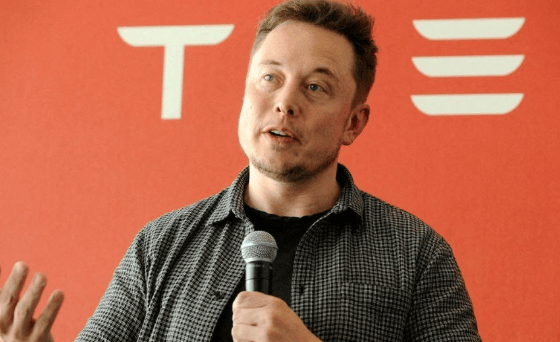 看了我方无人机后，马斯克情绪失控，怒批F35？对外释放信号强烈