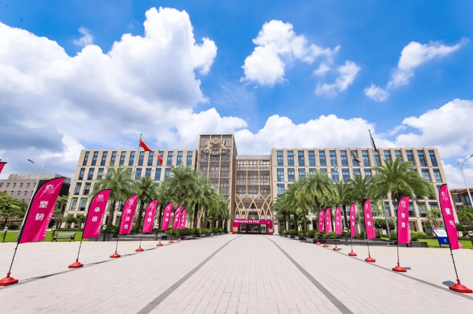 广州斐特思登榜大湾区15强2025 HKPEP星空体育网址粤港澳大湾区国际学校教育竞争力排行榜发布(图5)