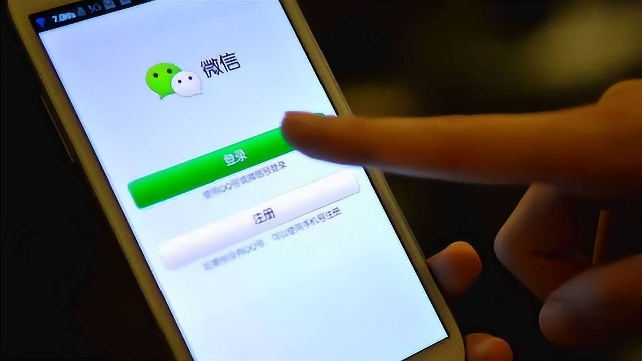 原创             偷看“成人网站”以为没人知？若是手机出现以下征兆，就要注意了