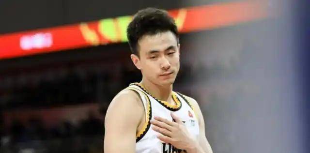 CBA盘口与数据深度__今日CBA盘口分析·大小分策略·球队档案积分榜最新排名出炉：辽篮大胜杀回前四 上海12连胜重返季后赛