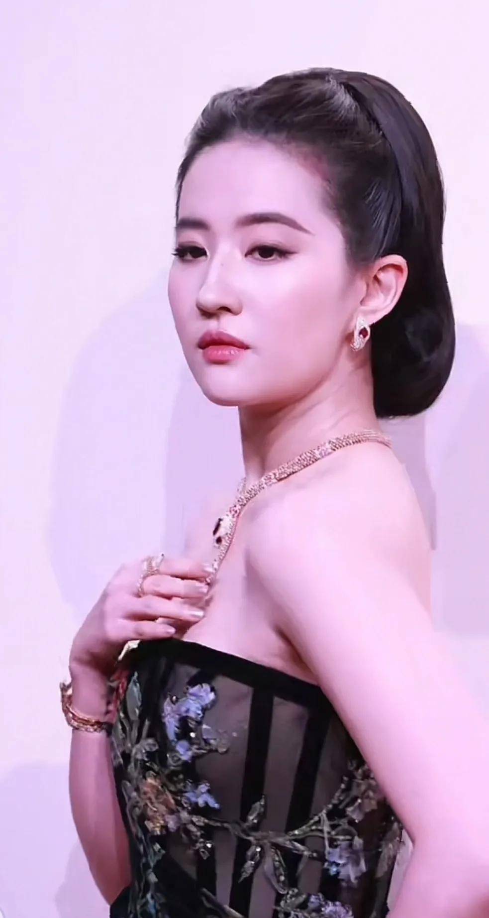 ����Ʊ������״̬,37����������,������վ���۷�����ɽ��