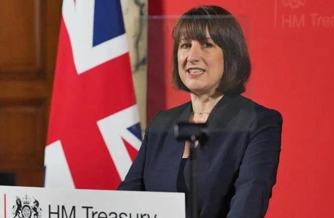 访华只是个幌子？中方大意了，岛内闯入不速之客，必须提高警惕！