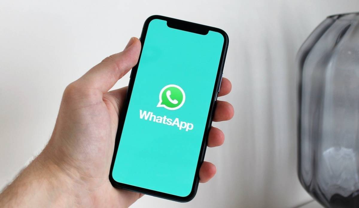 whatsapp验证码是乱码