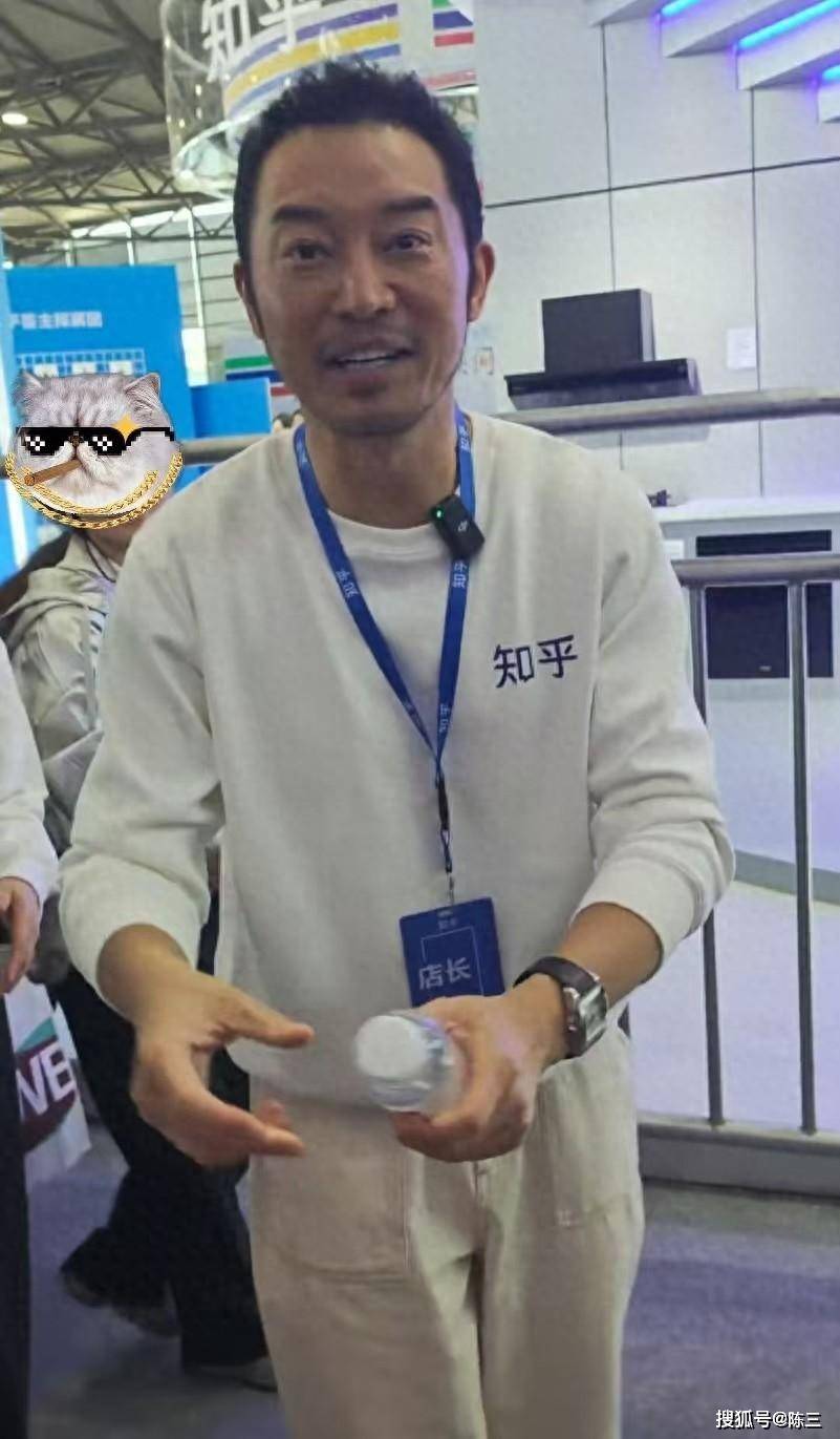 47岁沙溢皱纹增多减肥后遗症太明显走上了和贾玲一样的路贾玲回应减肥后观众缘松动