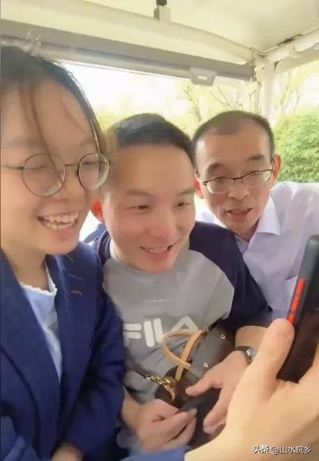 天塌了！谢岳假富豪曝光谢妈胞妹怒斥谢爸出轨欲借寻子发财无关子  第6张