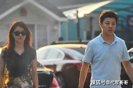 涂经纬：和撒贝宁同居多年，转身投入富家怀抱，如今却成这样？