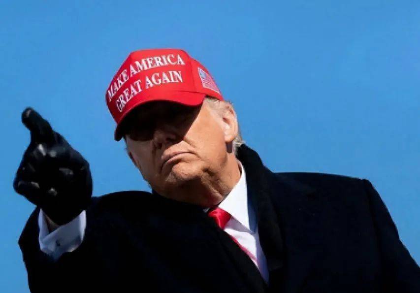 48小时之内,特朗普对中国下3道“战书”,美方拿出“杀手锏” 48小时之内,特朗普对中国下3道“战书”,美方拿出“杀手锏”