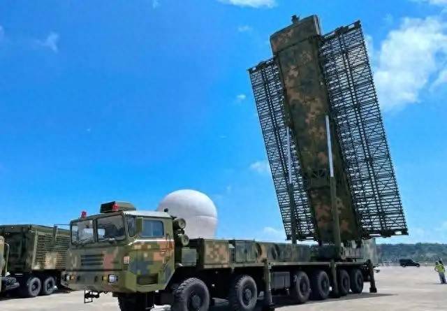 比歼20东风41还牛！中国新型军事武器亮相了