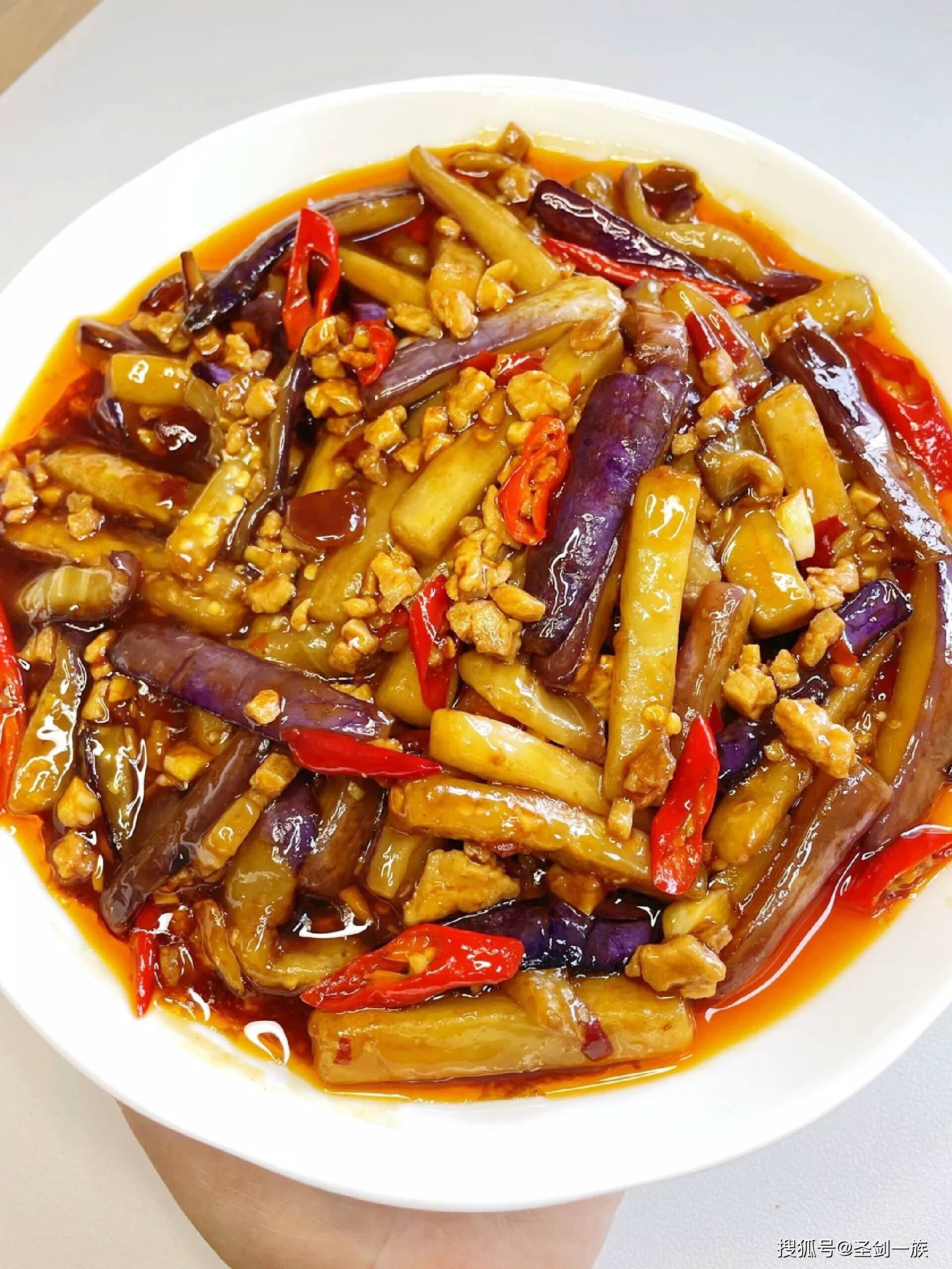 夏季食用碱性食物，消火降燥！推介多吃八种“碱菜”，有益健康