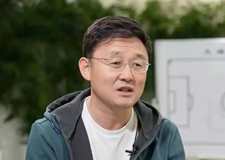 原创             18万退出费风波解析：家长索要自由身证明的背后