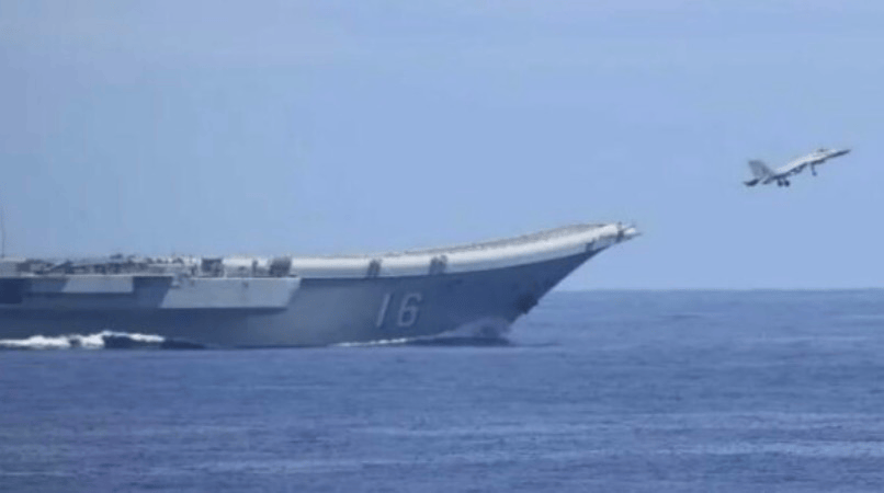 “第一岛链”内外，中美航母“2对2”南北隔空对峙
