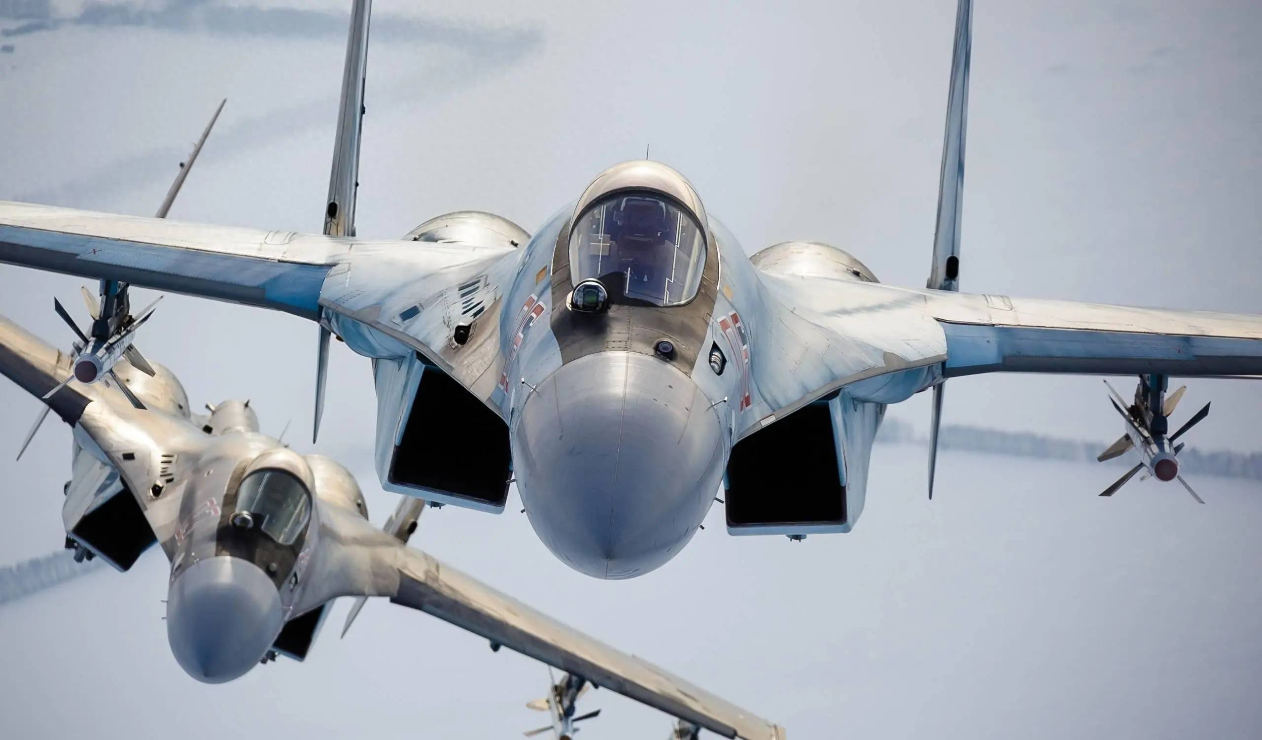 宫古海峡亮剑，歼-15T碾压F-15J，辽宁舰改写东海军力​​