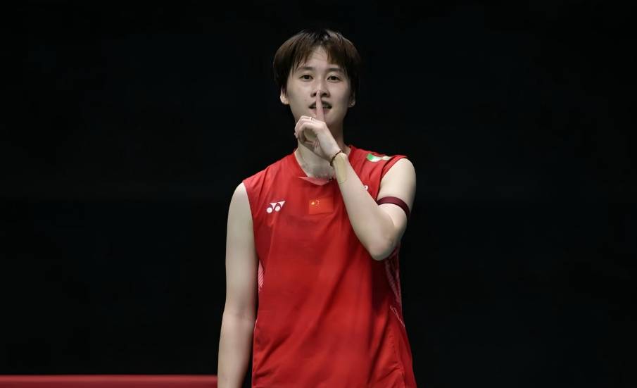 原创             2-0！陈雨菲横扫泰国00后，印尼公开赛首战告捷，吹响三连冠号角