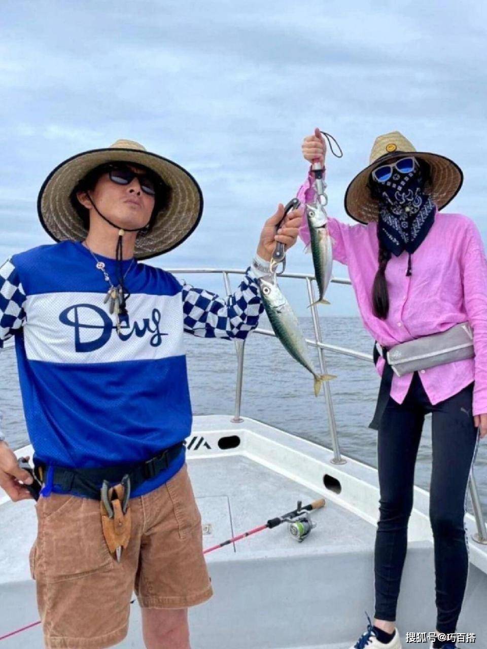 工藤静香木村拓哉结婚多年依旧恩爱！钱赚到手软，女儿个顶个的美