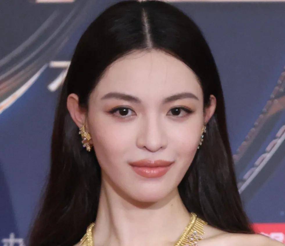 电影之夜红毯生图来了！章子怡一脸富态钟楚曦太瘦金晨又变样2025/6/16明星图片  第6张