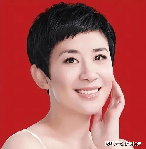 这谁顶得住！吴君如写真赏