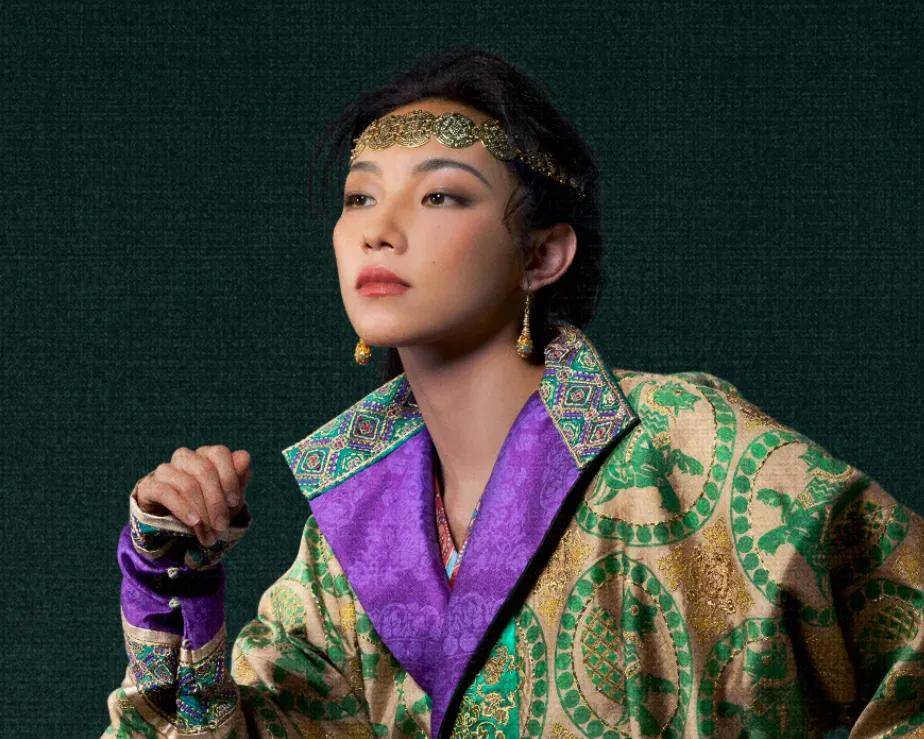 一片骂声！《长安的荔枝》坚持带那尔那茜宣传，收视率一路下跌