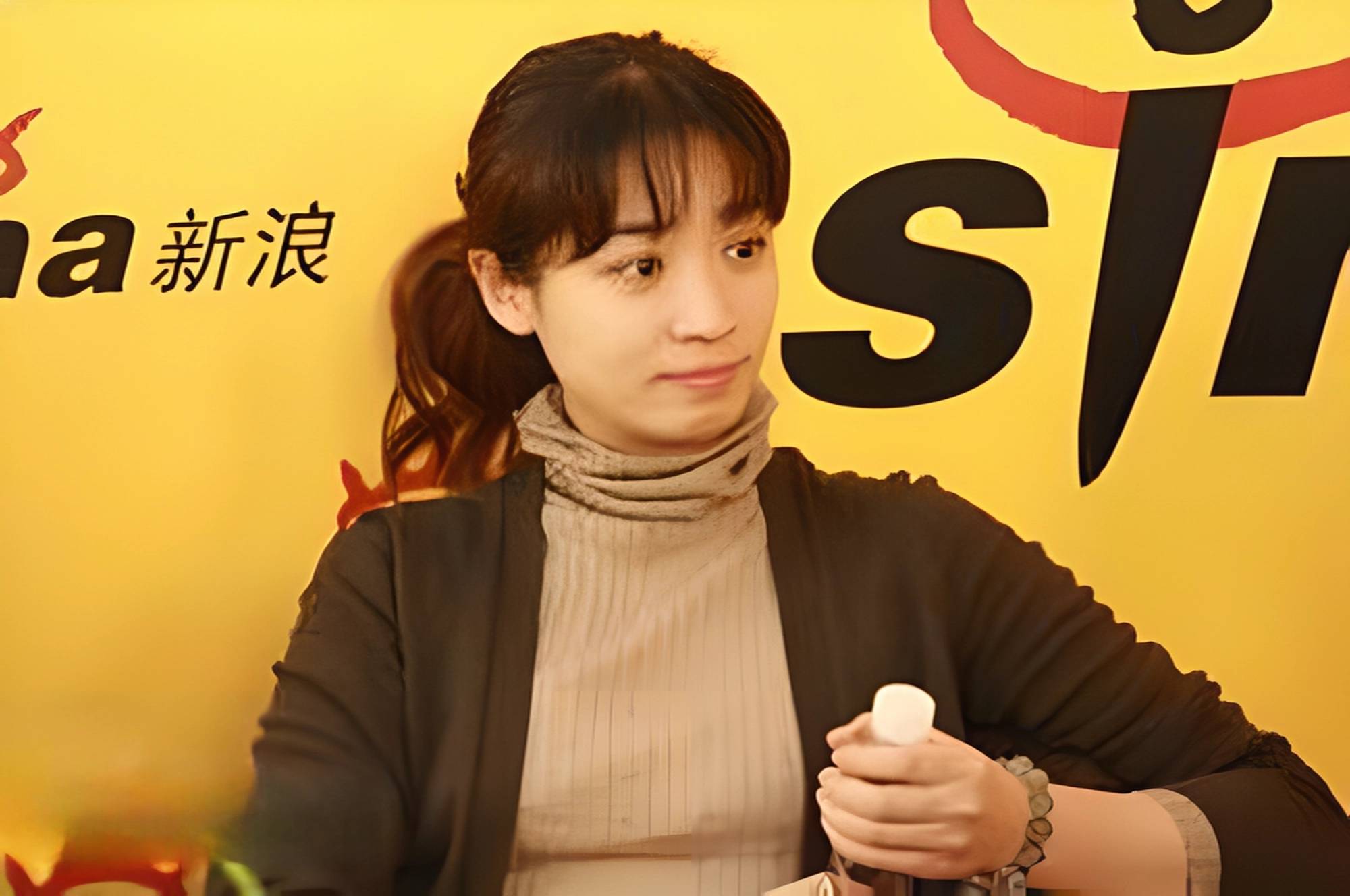 原来她是李乃文老婆！惊艳真相曝光，贤妻助他影帝荣耀